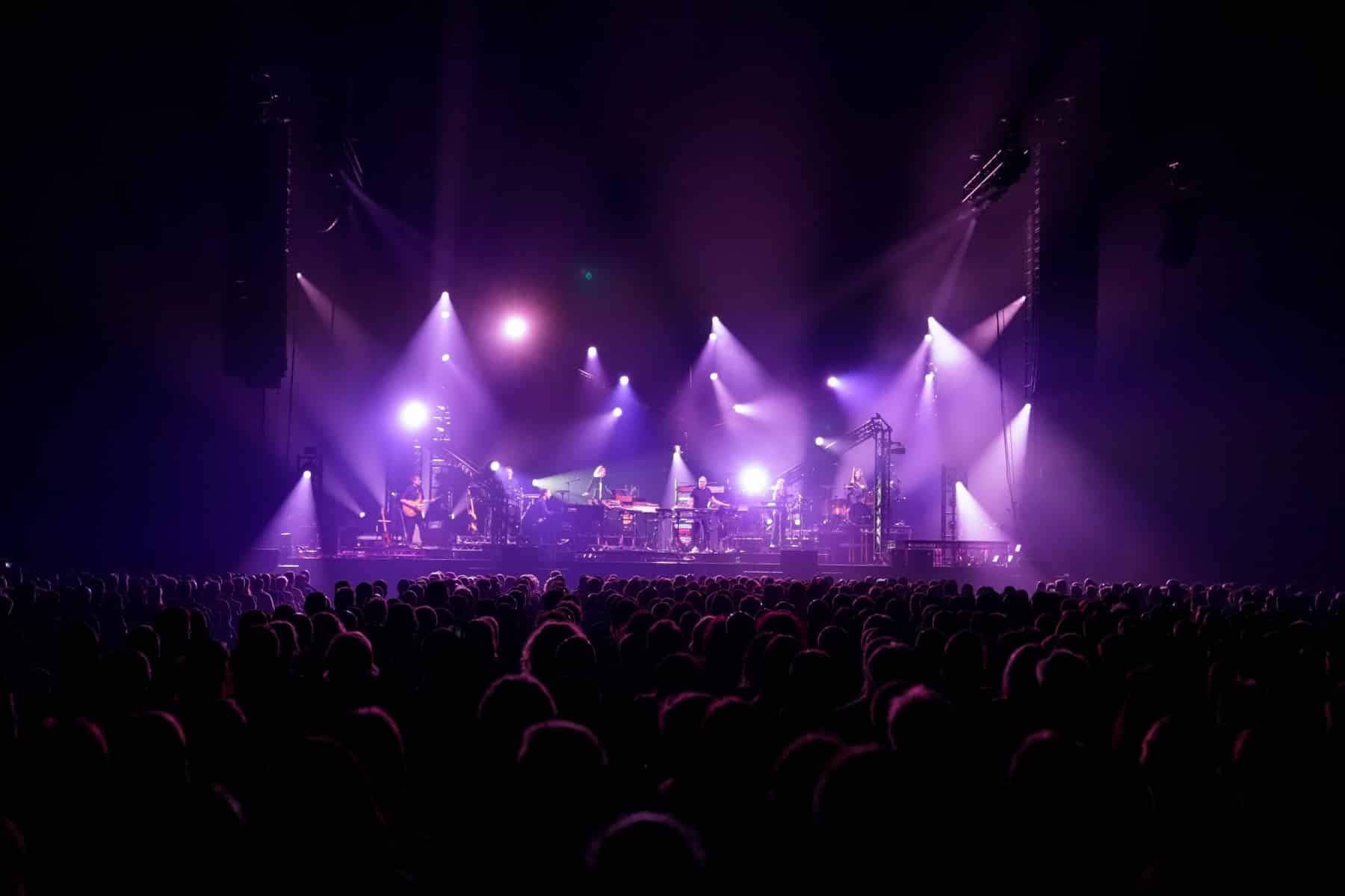 04.05.2023 SCHILLER auf New Arena Tour 2023 Illuminate in der SAP Arena Mannheim.