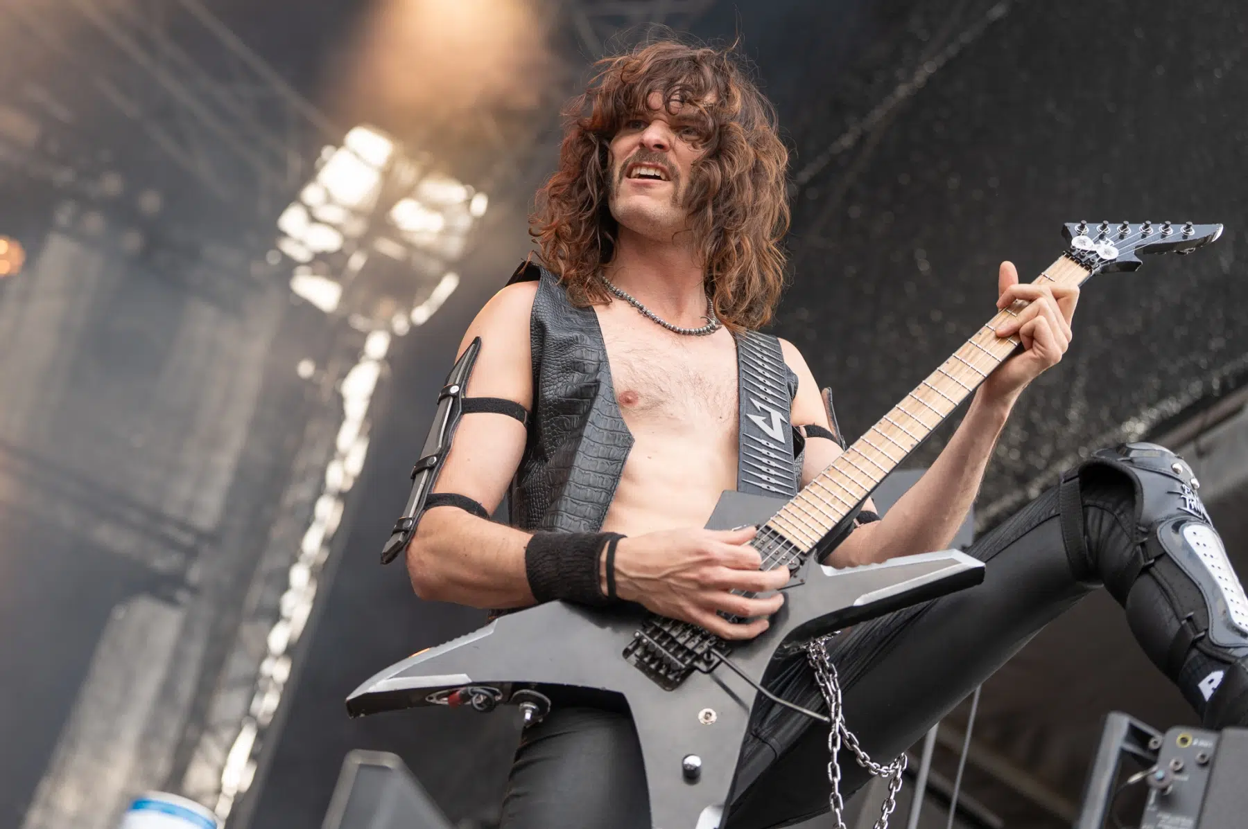 Evil-Invaders-2 Evil-Invaders-2