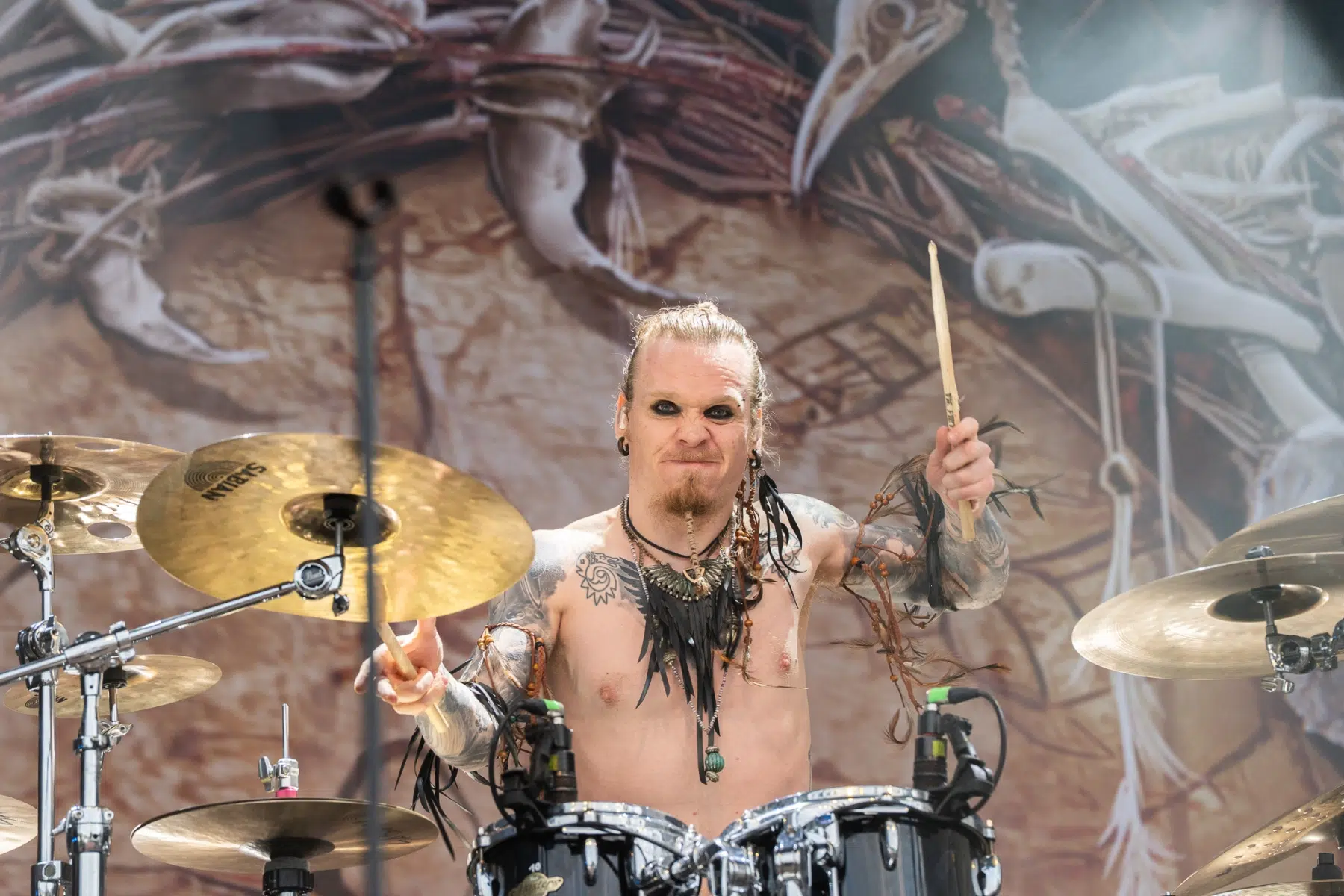 Korpiklaani-2 Korpiklaani-2