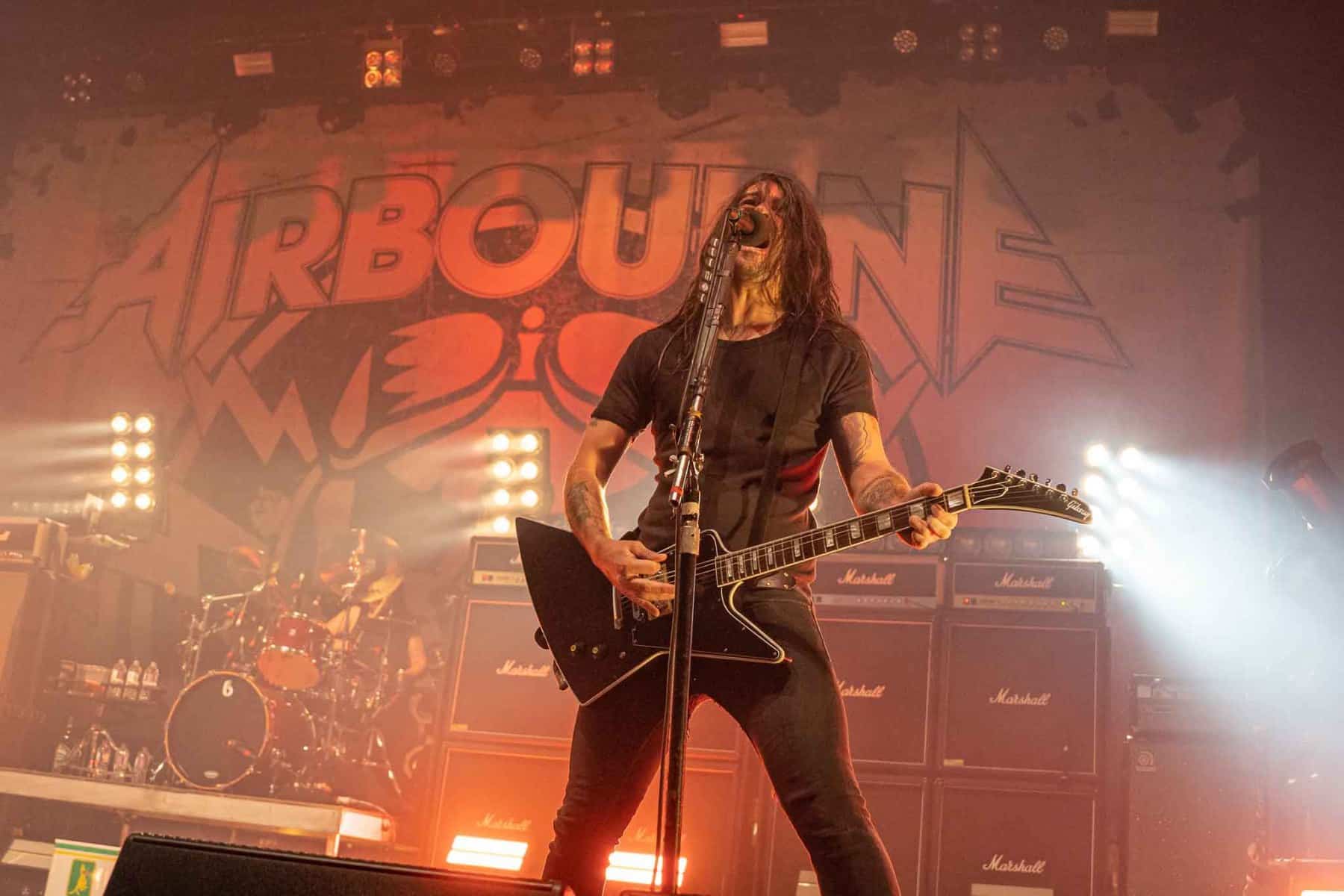 Airbourne-9
