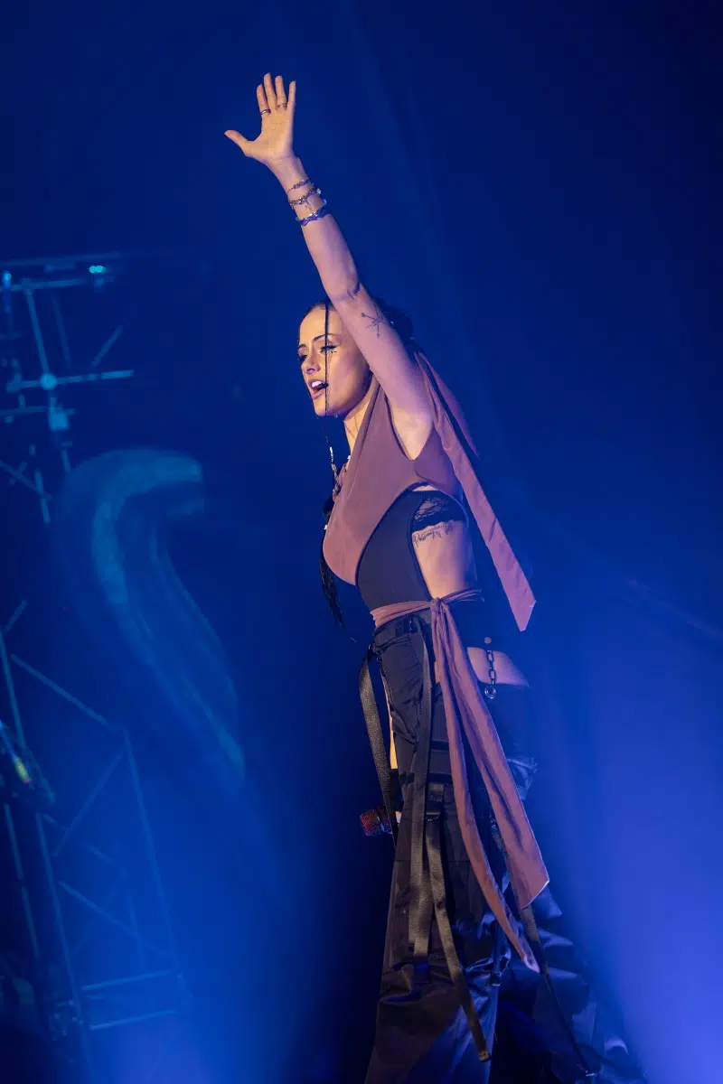 21.11.2025-Anna-Grey-13 21.11.2025-Anna-Grey-13