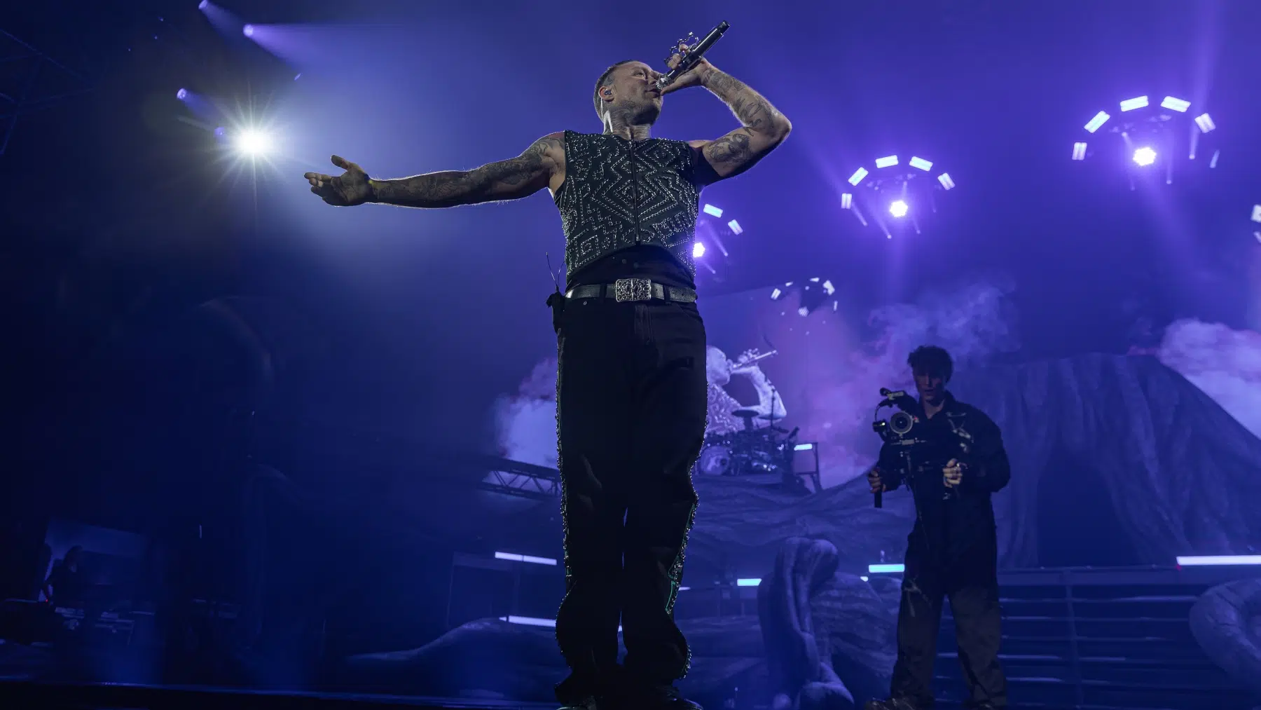 21.11.2025-Kontra-K-10 21.11.2025-Kontra-K-10