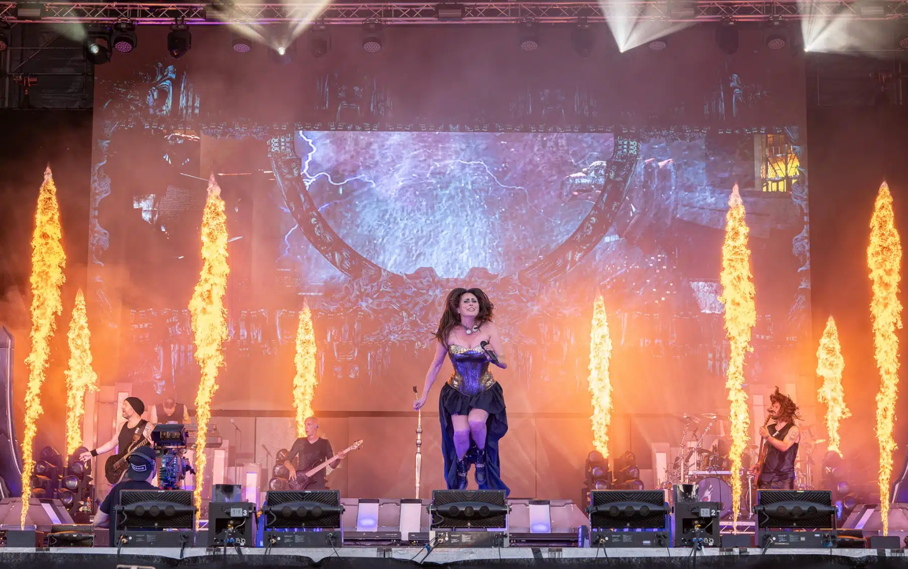 DSC00195-Enhanced-NR DSC00195-Enhanced-NR