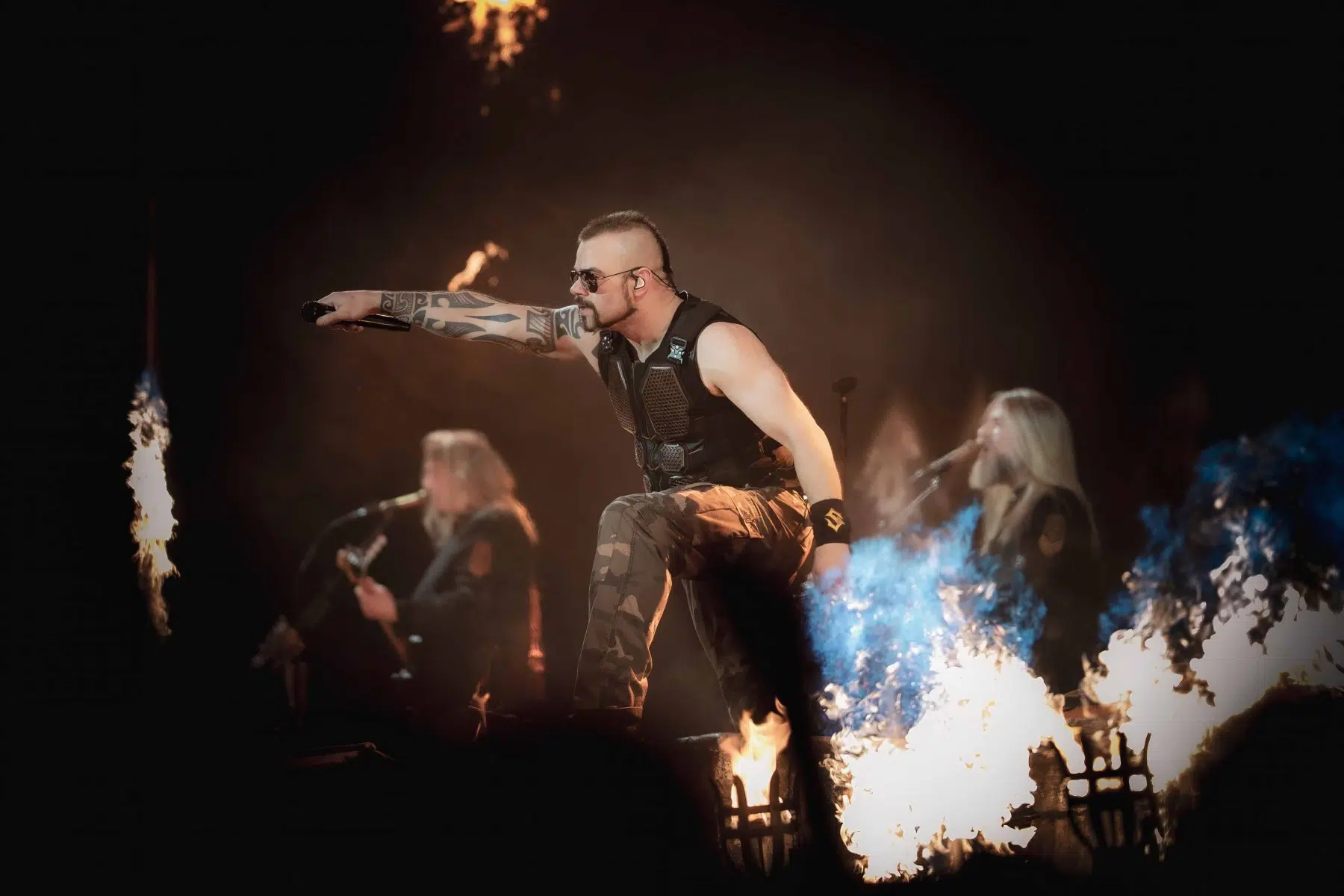 Sabaton mit ihrer „The Legendary Tour“ am 25.11.2025 in der Frankfurter Festhalle.
Fotos © by Boris Korpak | bokopictures Sabaton mit ihrer „The Legendary Tour“ am 25.11.2025 in der Frankfurter Festhalle.
Fotos © by Boris Korpak | bokopictures