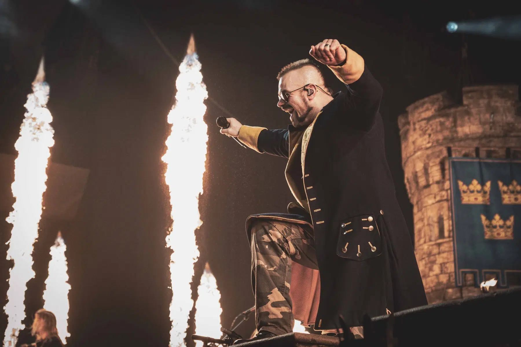 Sabaton mit ihrer „The Legendary Tour“ am 25.11.2025 in der Frankfurter Festhalle.
Fotos © by Boris Korpak | bokopictures Sabaton mit ihrer „The Legendary Tour“ am 25.11.2025 in der Frankfurter Festhalle.
Fotos © by Boris Korpak | bokopictures