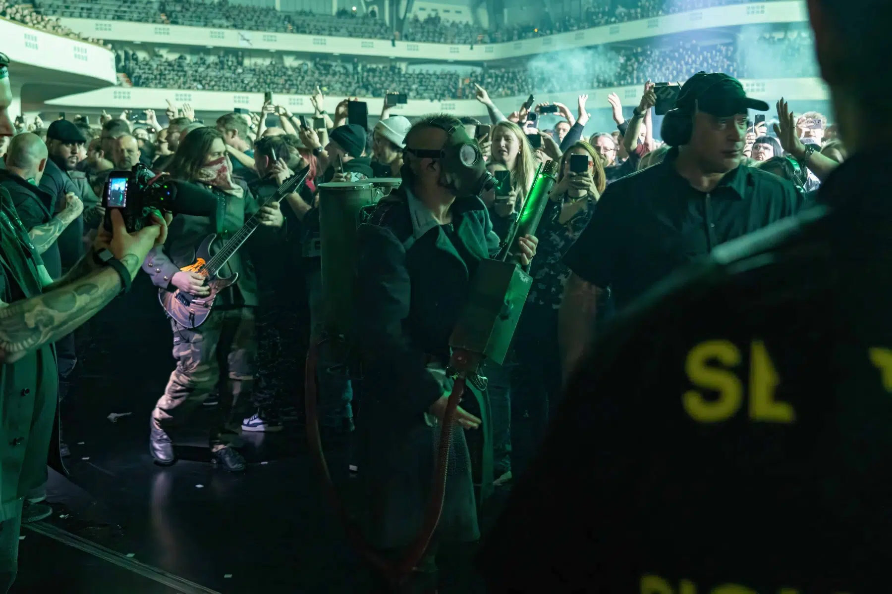 Sabaton mit ihrer „The Legendary Tour“ am 25.11.2025 in der Frankfurter Festhalle.
Fotos © by Boris Korpak | bokopictures Sabaton mit ihrer „The Legendary Tour“ am 25.11.2025 in der Frankfurter Festhalle.
Fotos © by Boris Korpak | bokopictures