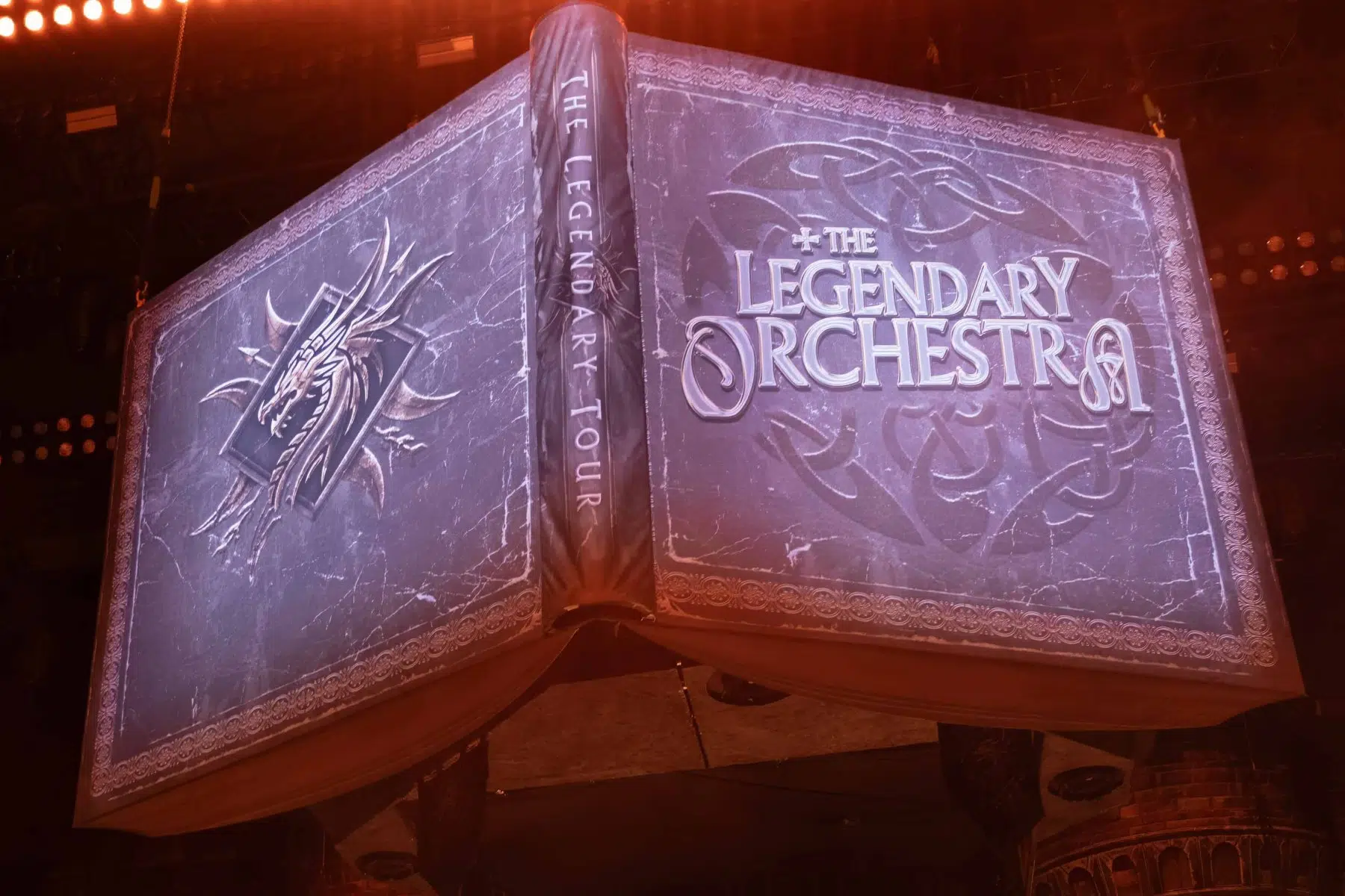 The Legendary Orchestra eröffneten Sabatons „The Legendary Tour“ am 25.11.2025 in der Frankfurter Festhalle mit epischer Stimmung und voller Energie. Fotos © by Boris Korpak | bokopictures The Legendary Orchestra eröffneten Sabatons „The Legendary Tour“ am 25.11.2025 in der Frankfurter Festhalle mit epischer Stimmung und voller Energie. Fotos © by Boris Korpak | bokopictures