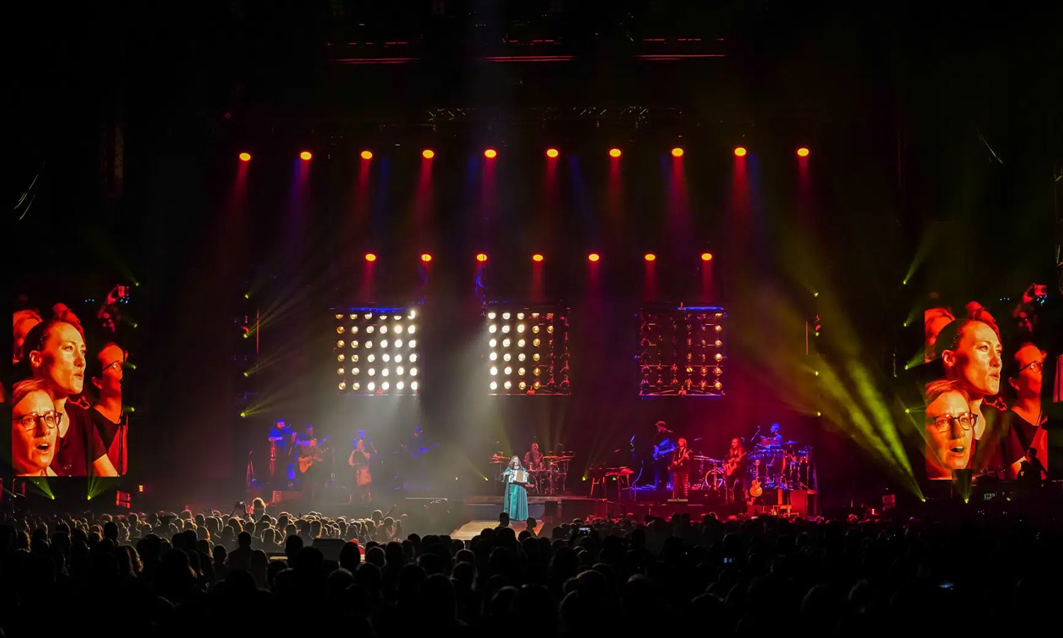Kelly Family live bei der 25 Years Over the Hump Tour in der Festhalle Frankfurt