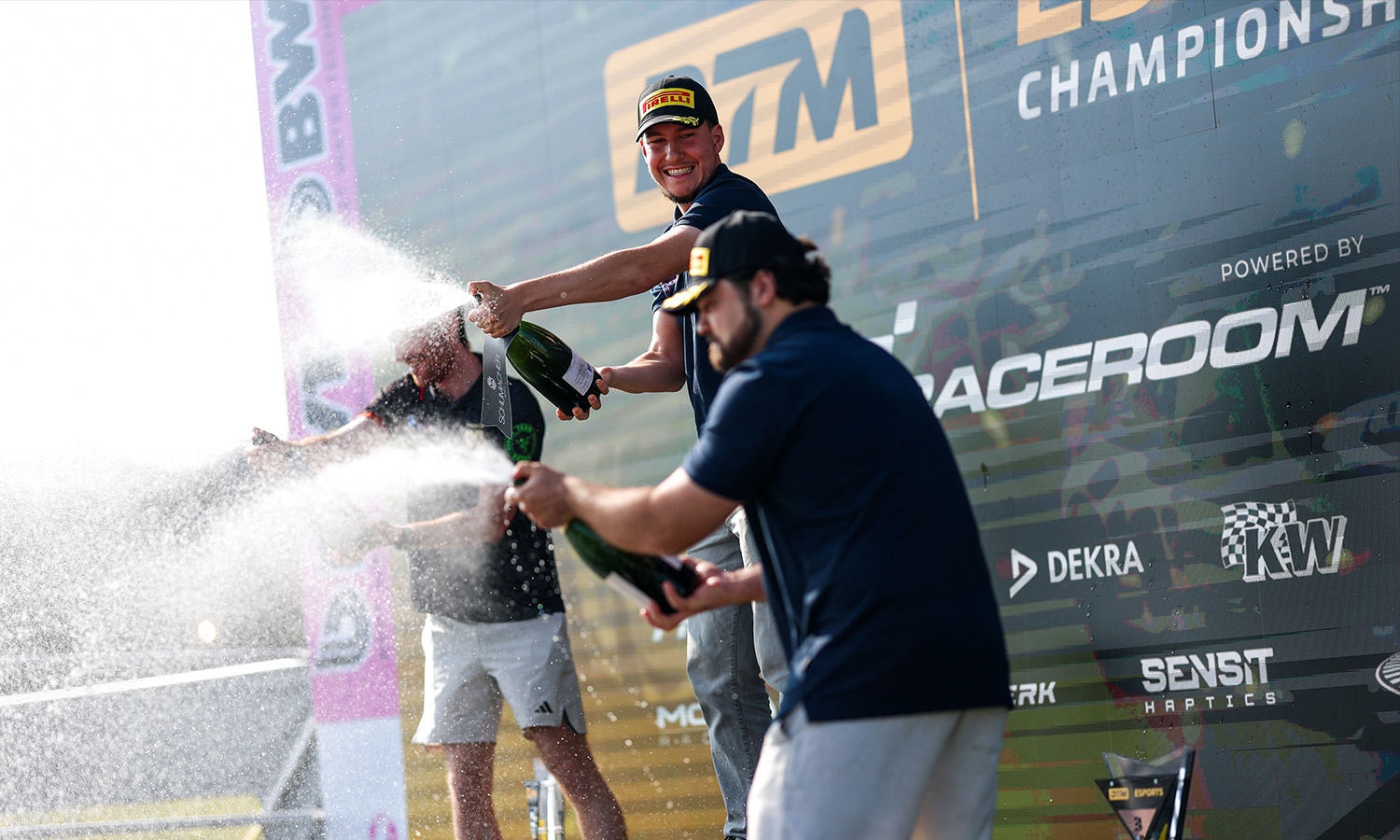 Tim Jarschel gewinnt die DTM eSports Championship 2026 und sichert sich seinen zweiten Meistertitel